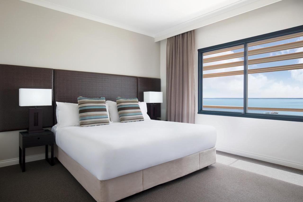 Mantra On The Esplanade Aparthotel Darwin Exterior photo