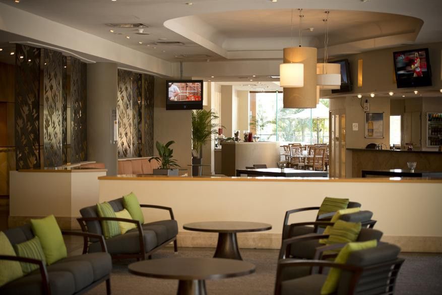 Mantra On The Esplanade Aparthotel Darwin Exterior photo