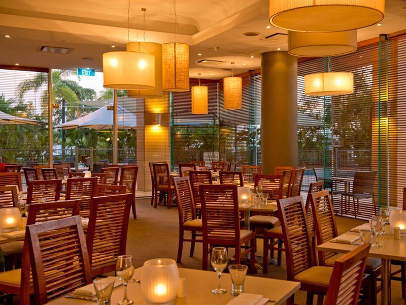 Mantra On The Esplanade Aparthotel Darwin Exterior photo